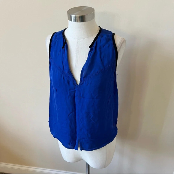 ALC B Blue Silk Keyhole Neck Sleeveless Top 17907 - Picture 5 of 9